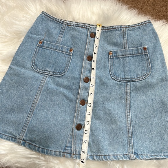 Pre-owned Michael Light Denim Button Down Mini Skirt. Junior Sz 7 - Picture 4 of 6